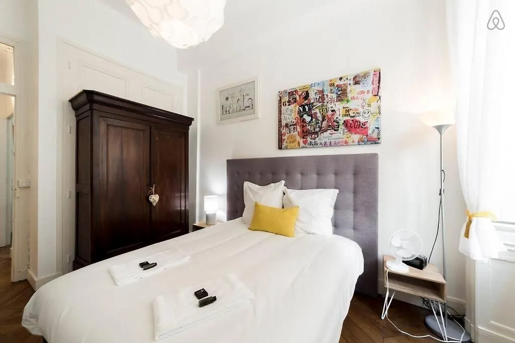 Perfect To Visit Lyon With Family Or Friends Ail Apartment France